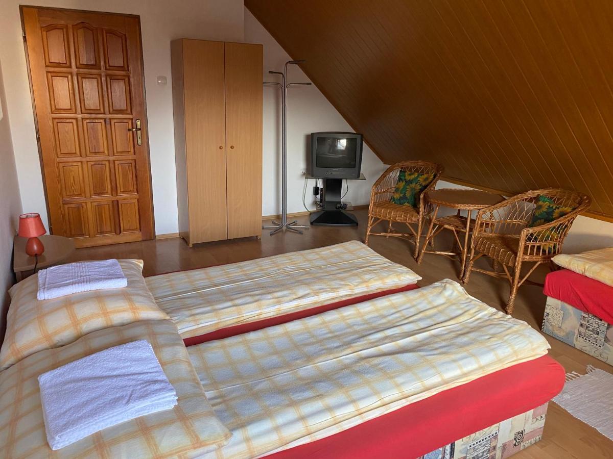 Penzion Maly Rim Liptovský Mikuláš Exteriör bild