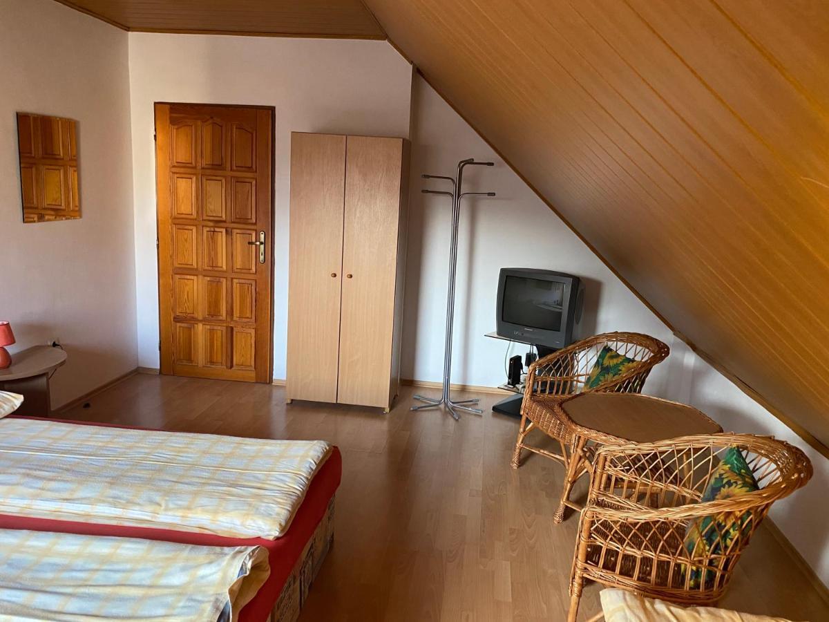 Penzion Maly Rim Liptovský Mikuláš Exteriör bild