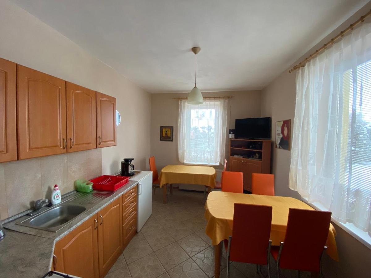 Penzion Maly Rim Liptovský Mikuláš Exteriör bild
